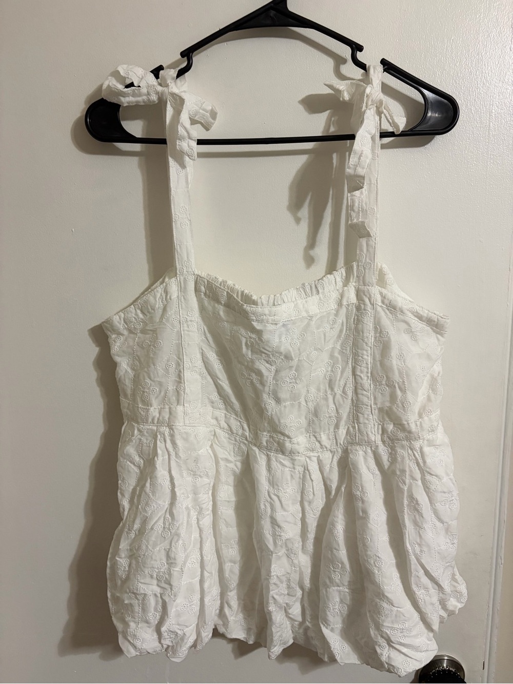 Old Navy White Eyelet Tie-Strap Peplum Top